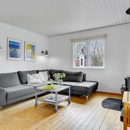 Feriehus 3 Bedroom Amazing In Nykobing Sj *
