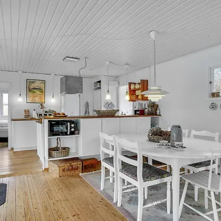 3 Bedroom Amazing In Nykobing Sj Feriehus Nyrup
