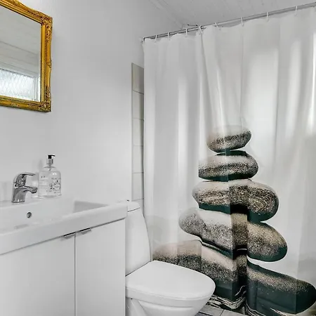 Feriehus 3 Bedroom Amazing In Nykobing Sj Nyrup