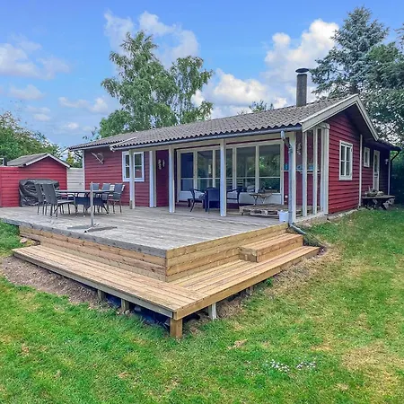 3 Bedroom Amazing In Nykobing Sj Feriehus